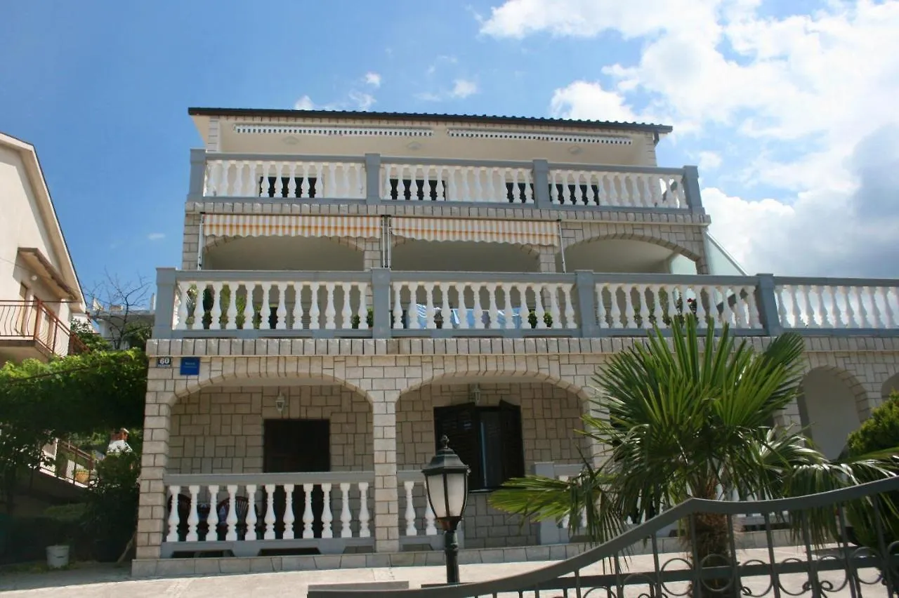 Family Friendly Apartments With A Swimming Pool Crikvenica - 5489